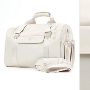 Buffbunny Ultimate Pocket Duffel
Bone